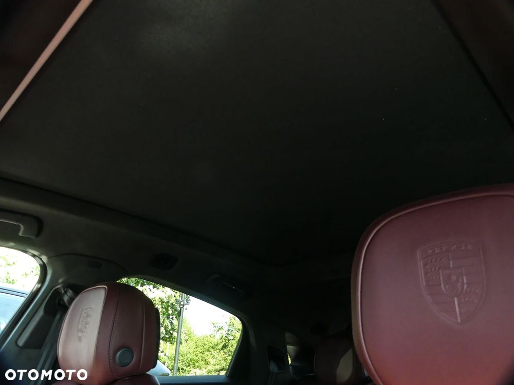 Porsche Cayenne E-Hybrid PHEV - 22