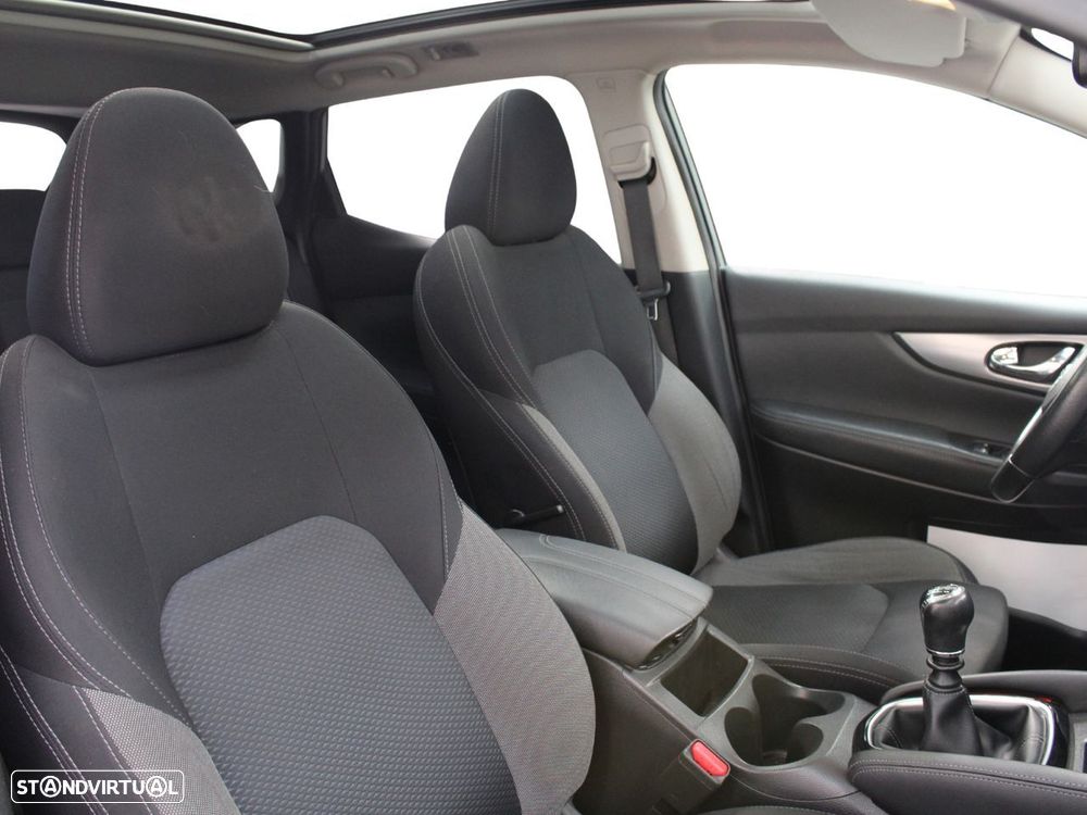 Nissan Qashqai 1.3 DIG-T Tekna - 15