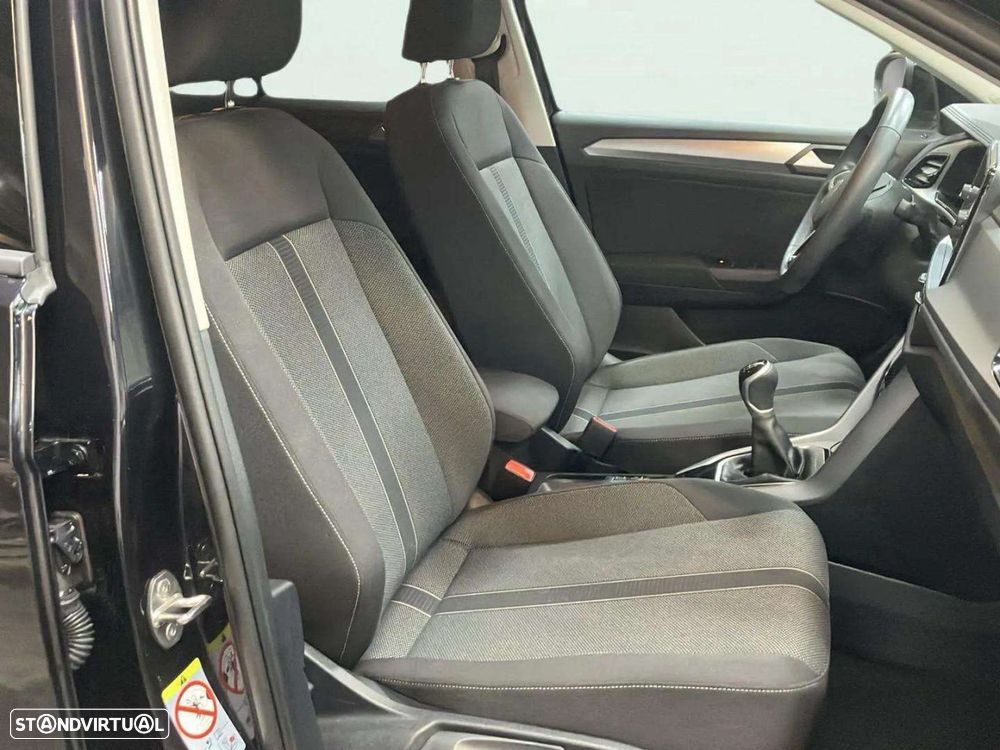 VW T-Roc 1.0 TSI Urban - 16