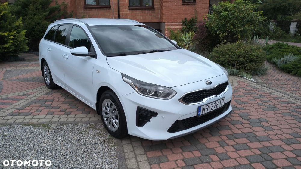 Kia Ceed - 1