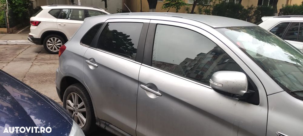 Mitsubishi ASX 1.8 DI-D 4WD Instyle - 2