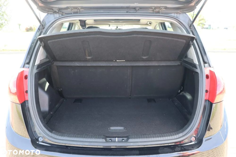 Kia Venga 1.6 CRDi L - 5