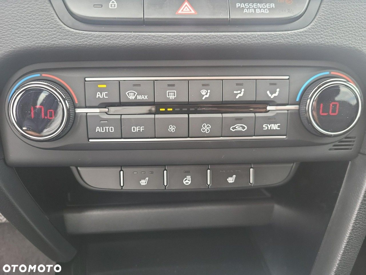 Kia XCeed - 18