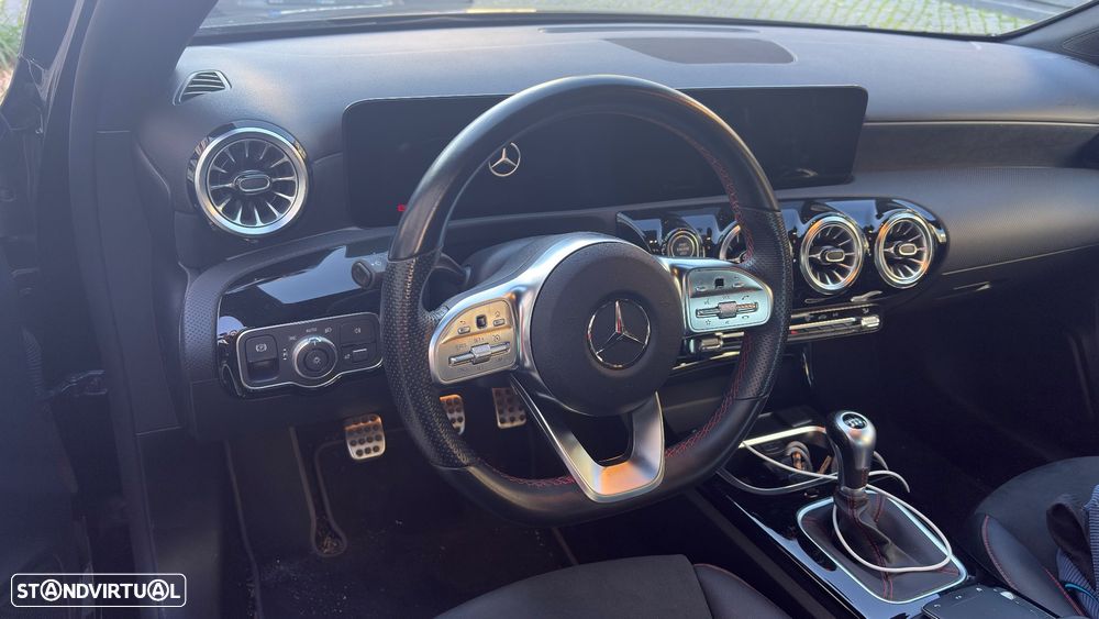 Mercedes-Benz A 200 AMG Line - 3