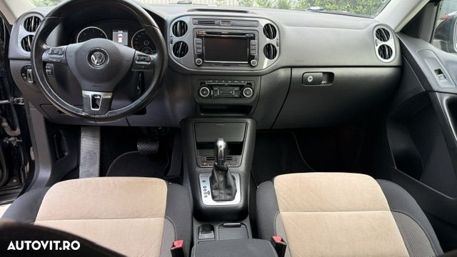 Volkswagen Tiguan 2.0 TDI 4Motion DSG Sport & Style - 11