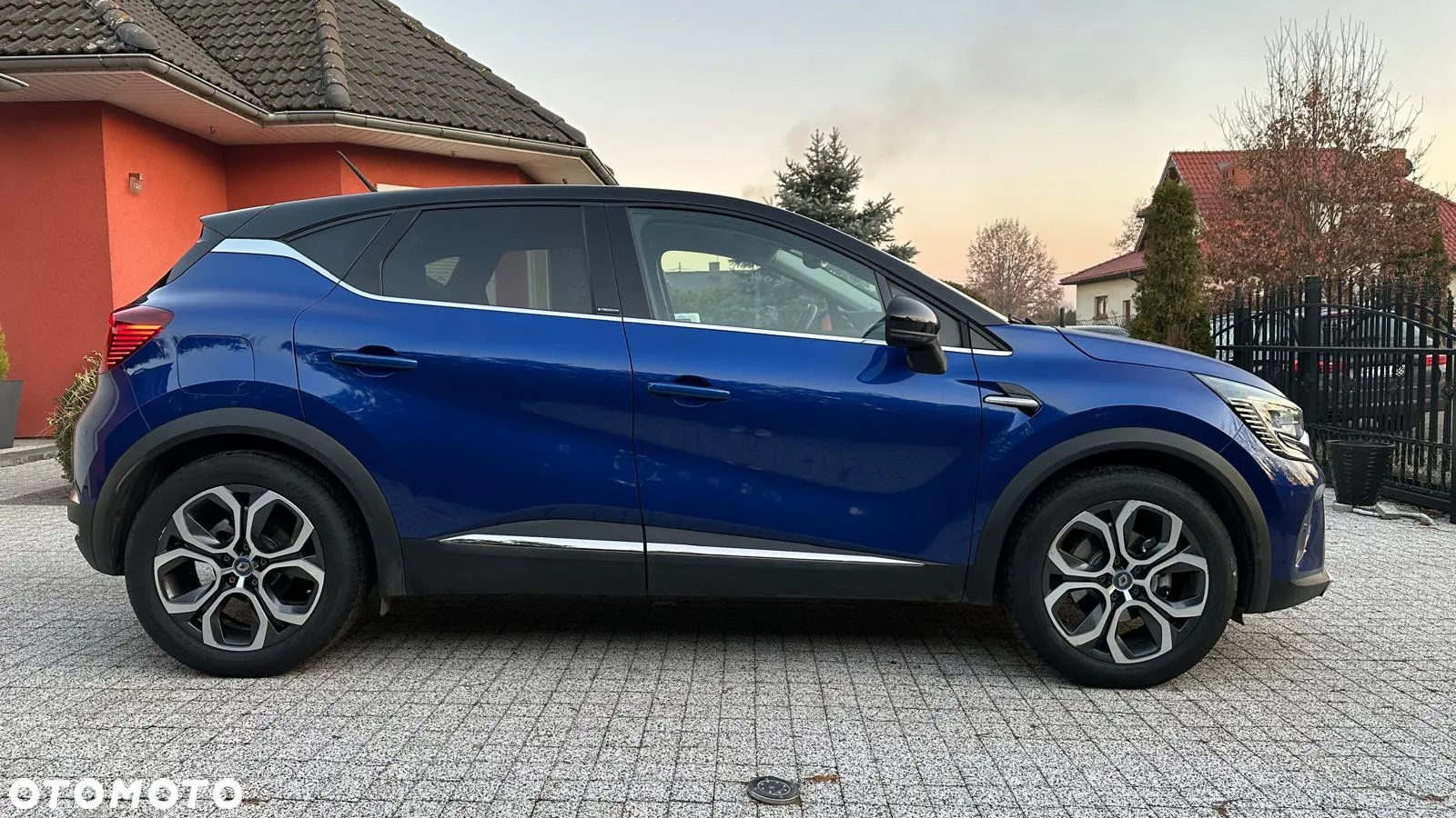 Renault Captur 1.6 E-TECH Full Hybrid 145 Techno - 5
