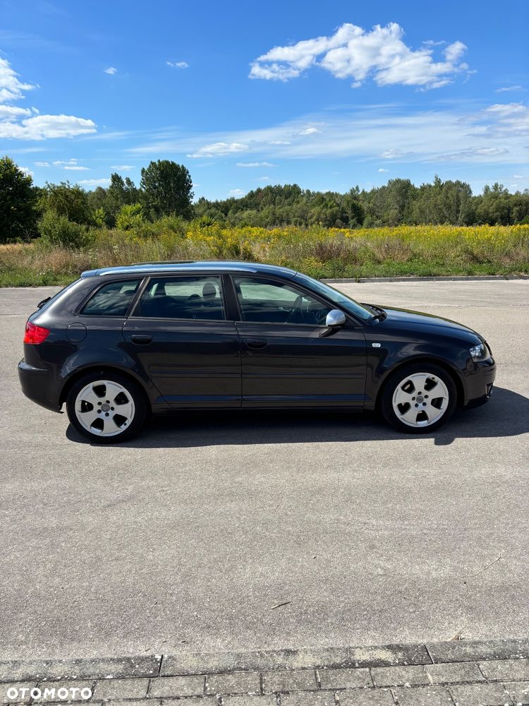 Audi A3 Sportback 2.0 TDI Ambiente - 6