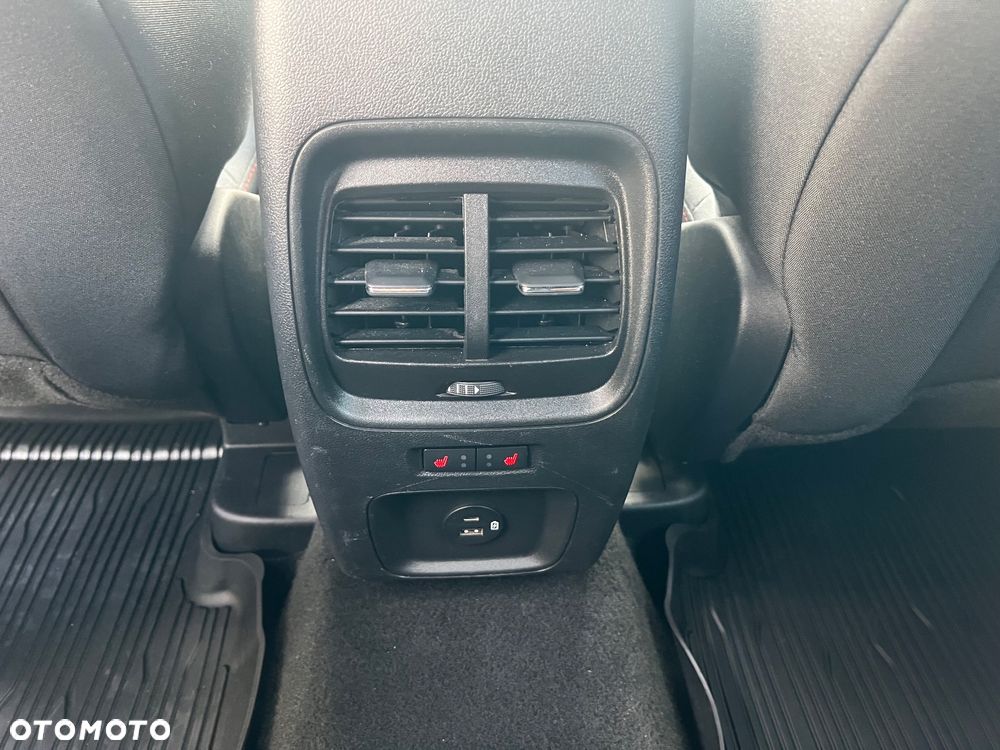 Ford Kuga 2.0 EcoBlue AWD ST-Line - 25