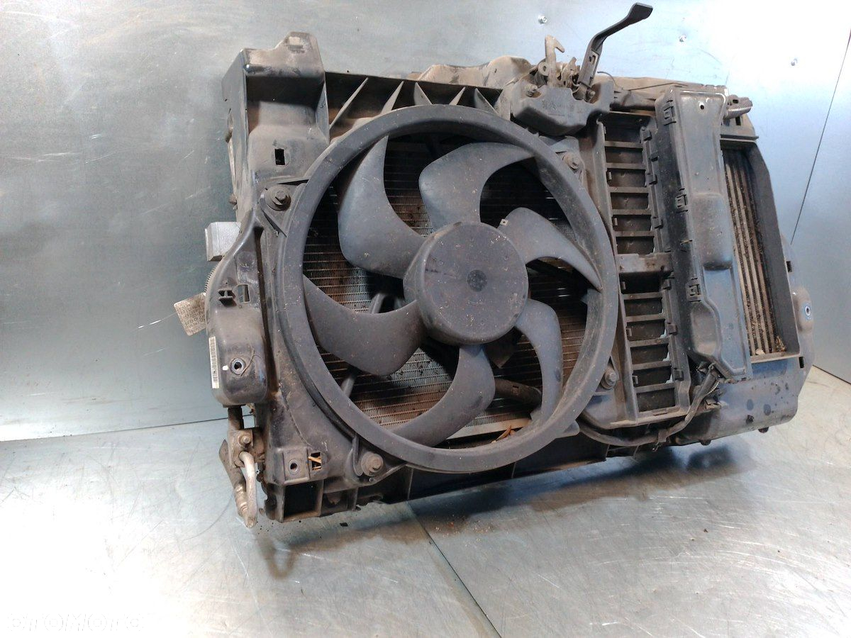 PAS PRZÓD, CHŁODNICE, WENTYLATOR PEUGEOT 407 9655530780 2.0 HDI - 7