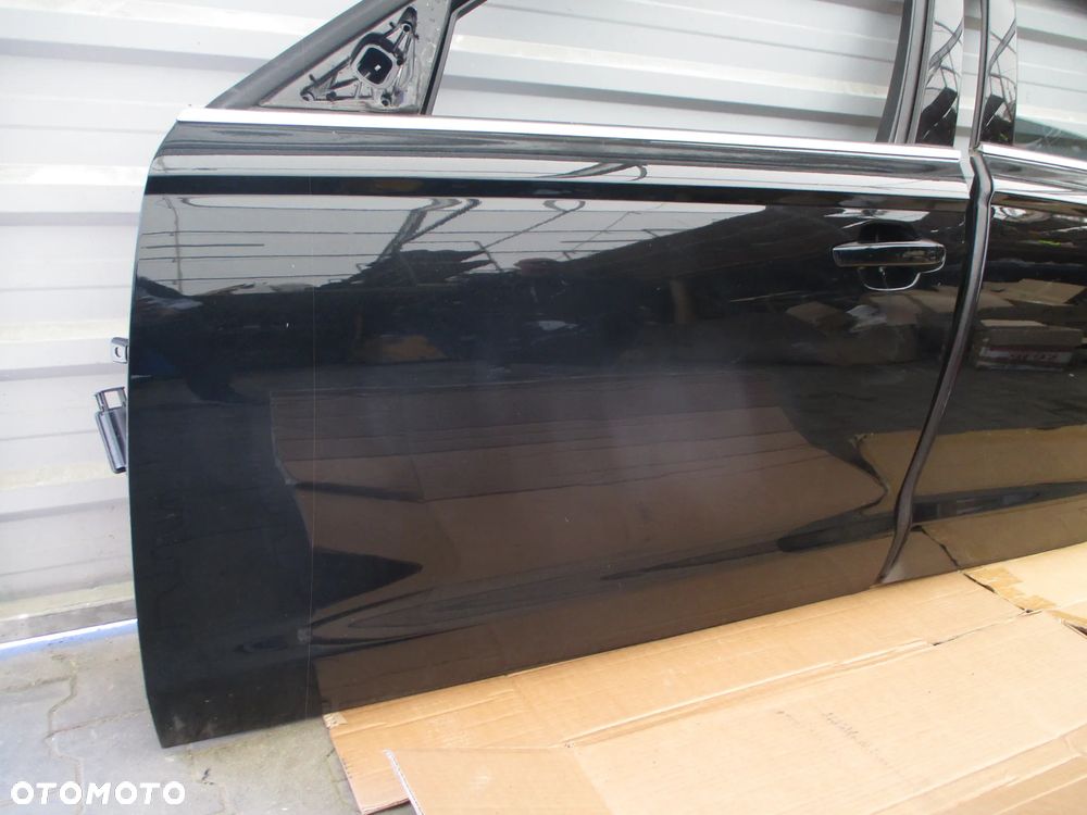 AUDI A6 C7 4G 2011- AVANT KOMBI DRZWI LEWE TYŁ TYLNE LZ9Y - 2