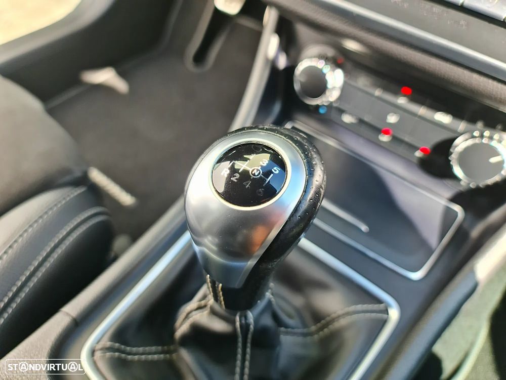 Mercedes-Benz A 180 CDI BE Edition AMG Line - 15