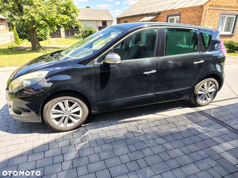 Renault Scenic - 2