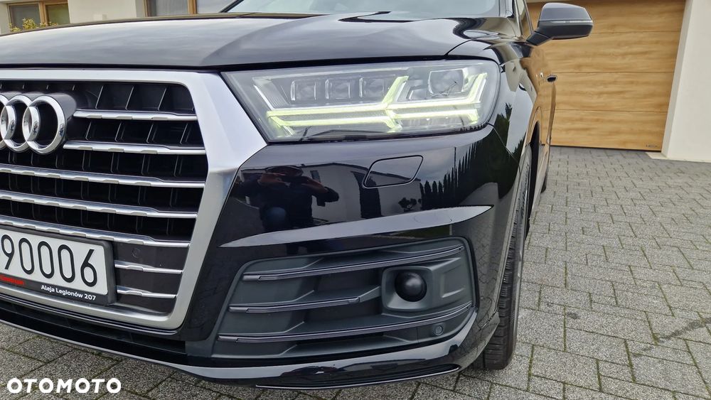 Audi Q7 - 30