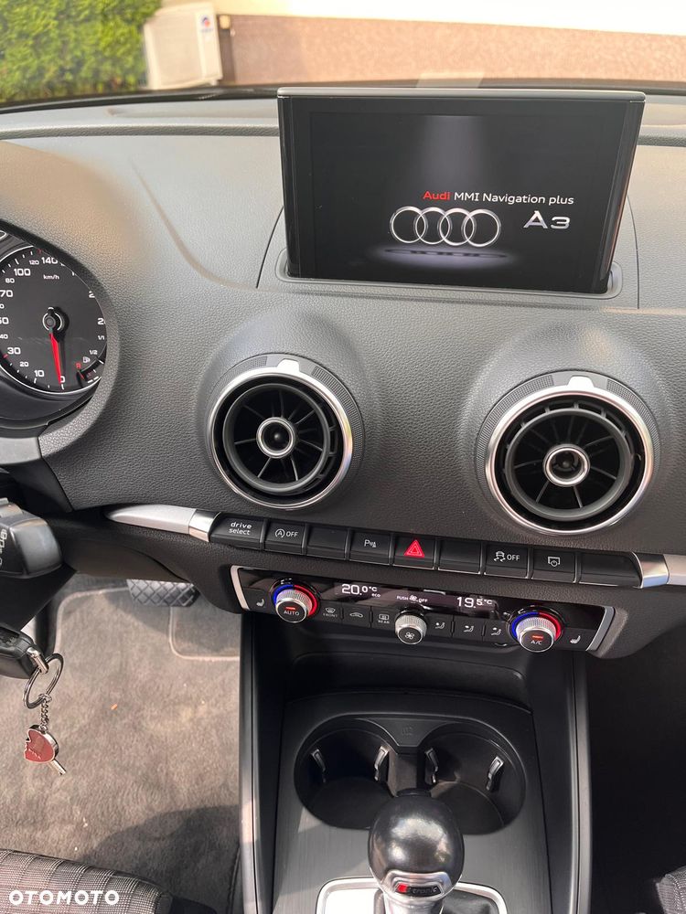 Audi A3 3-drzwiowe 2.0 TDI Ambiente S tronic - 8