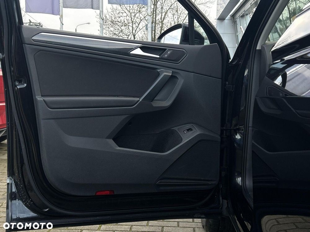 Volkswagen Tiguan 2.0 TSI 4Mot Elegance DSG - 10