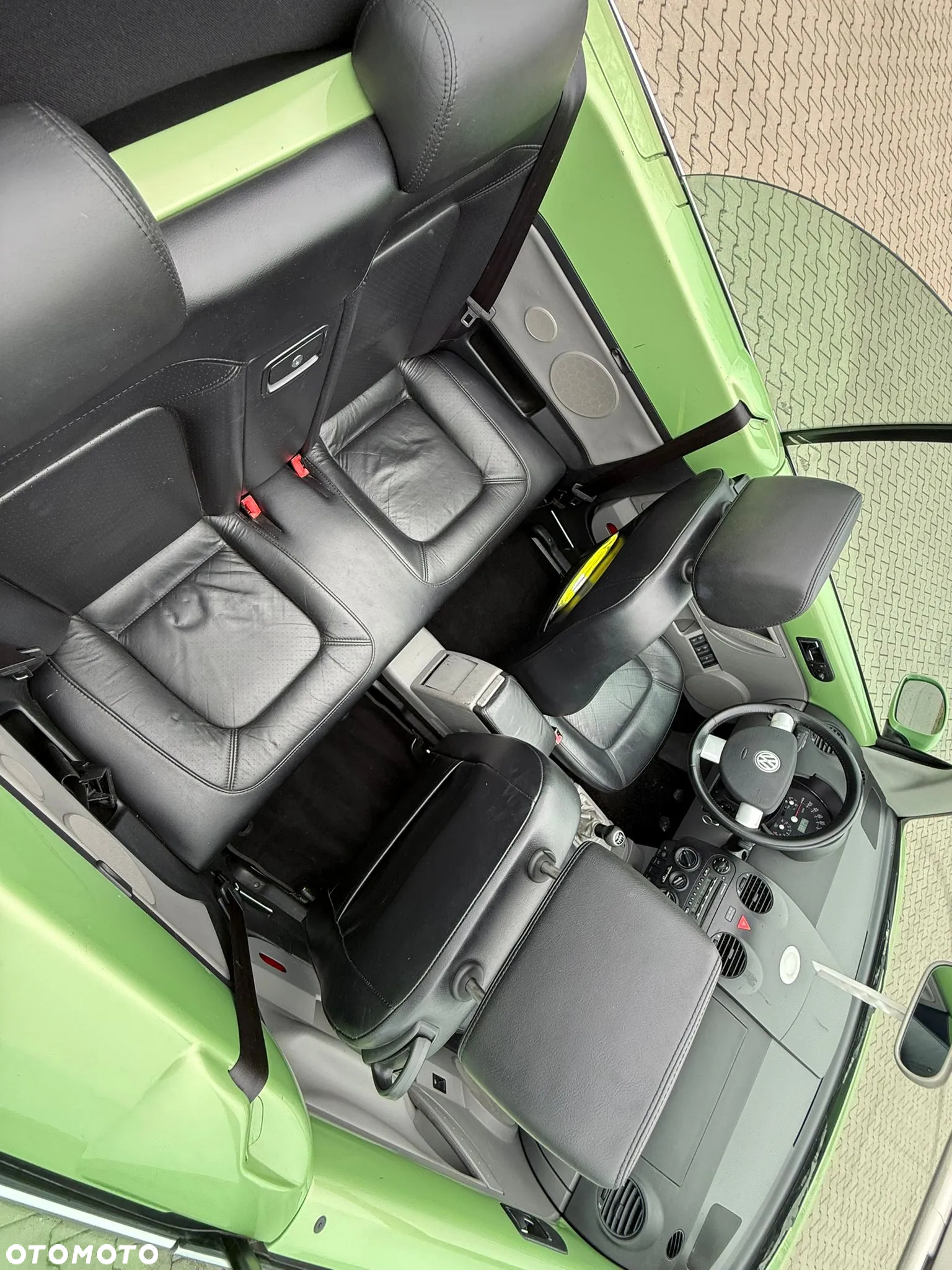 Volkswagen New Beetle Cabriolet 2.0 United - 29