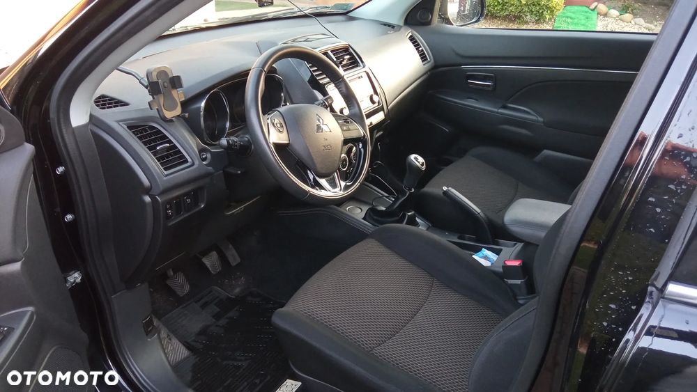 Mitsubishi ASX 1.6 Black Edition - 20