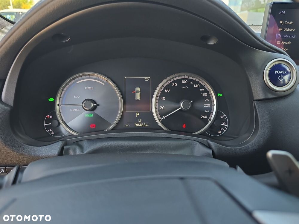 Lexus NX 300h F Sport Edition AWD - 16