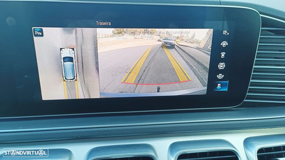 Mercedes-Benz GLE 300 d 4Matic - 33