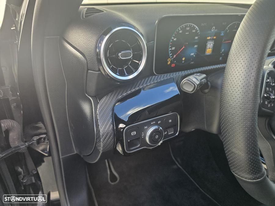 Mercedes-Benz A 180 d Progressive - 25