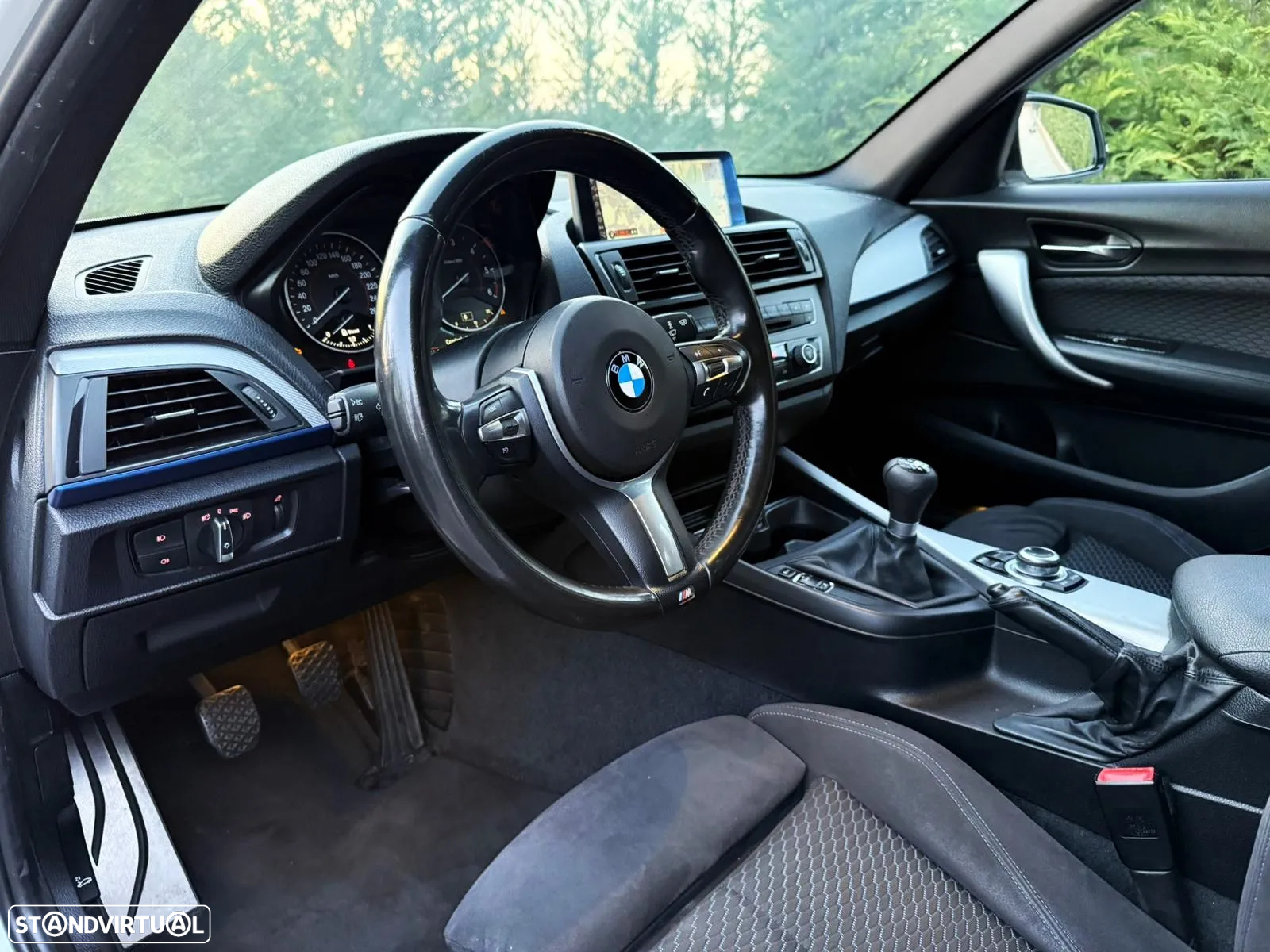 BMW 120 d Pack M - 10