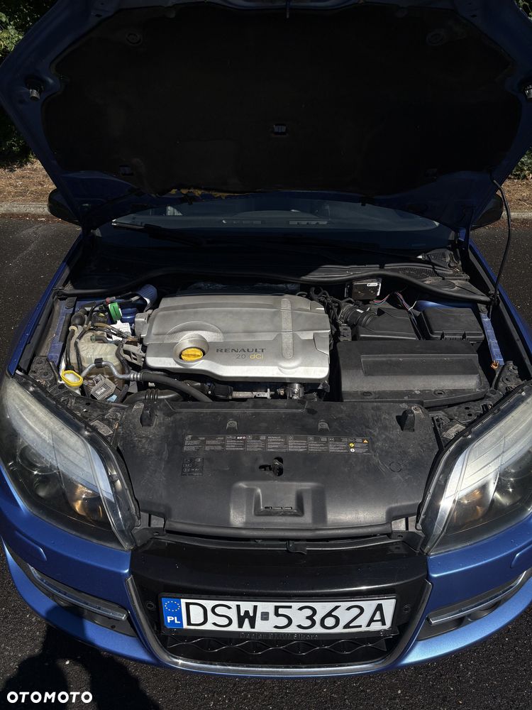 Renault Laguna dCi 150 FAP Start-Stop GT - 18