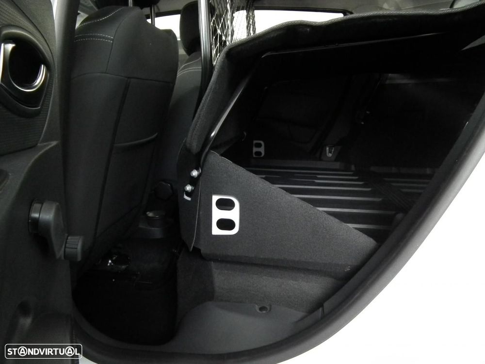 Renault Clio Van 1.5 dCi Limited - 13