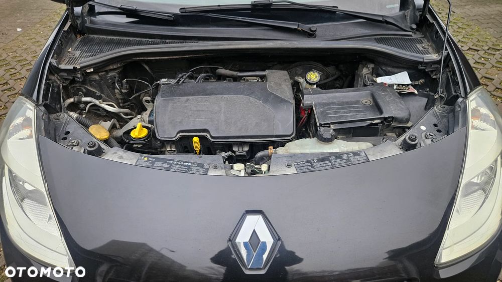 Renault Clio 1.2 16V Dynamique - 9