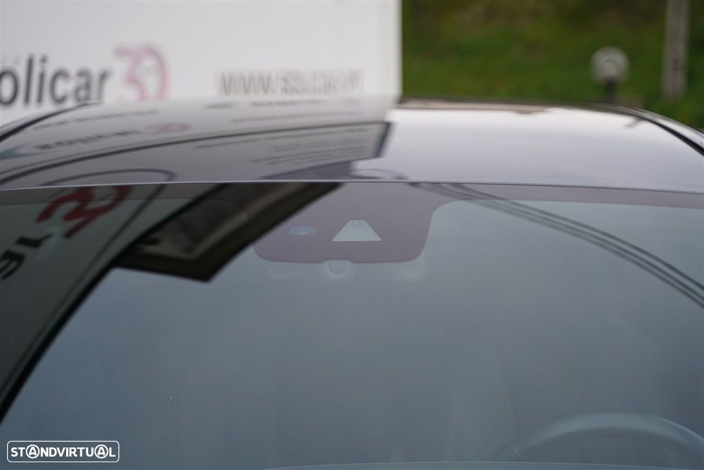Mercedes-Benz E 220 d AMG Line - 9