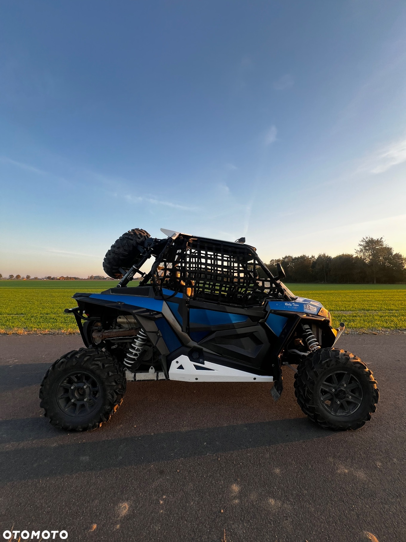 Polaris RZR - 6