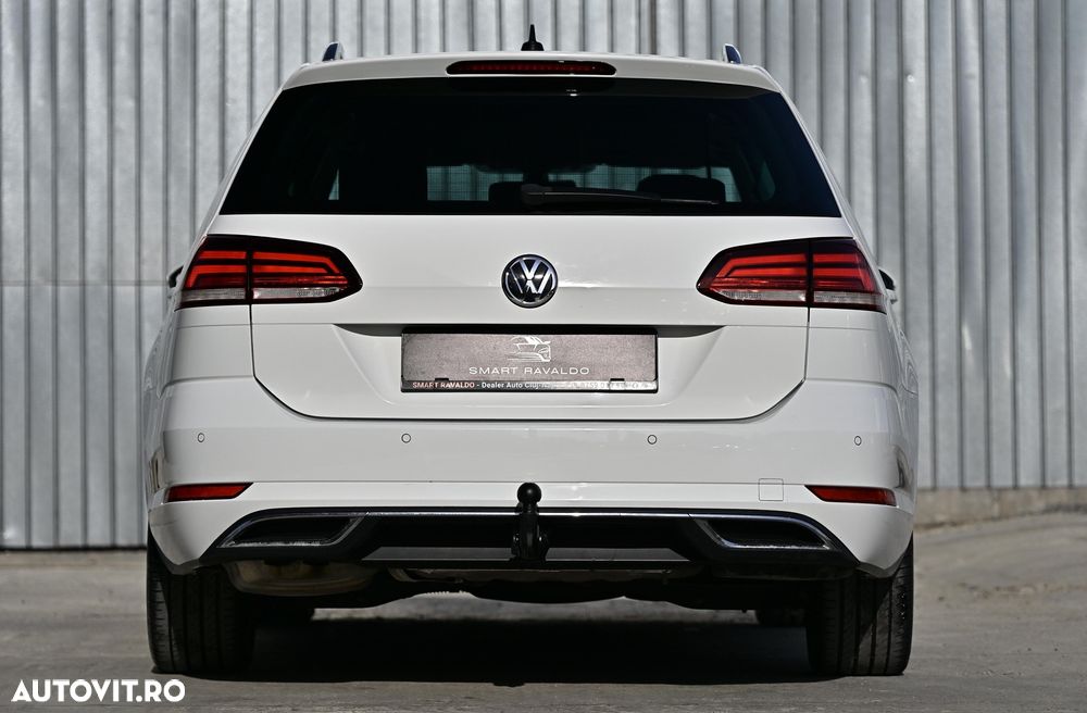 Volkswagen Golf 2.0 TDI (BlueMotion Technology) Highline - 4