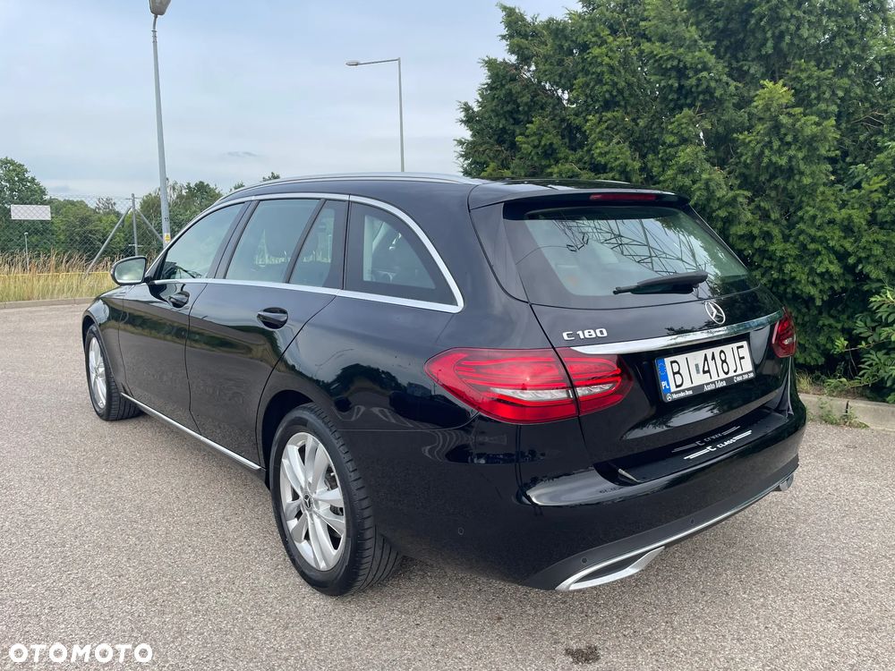 Mercedes-Benz Klasa C 180 9G-TRONIC - 9