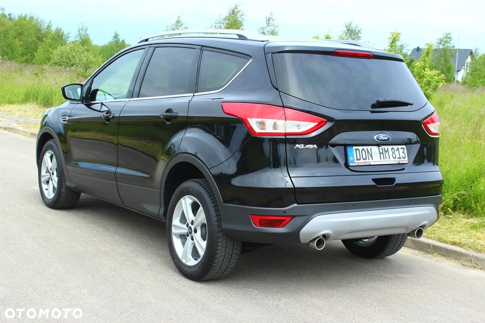 Ford Kuga 2.0 TDCi 2x4 Champions Edition - 4