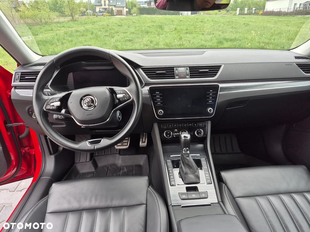 Skoda Superb 2.0 TDI SCR Style DSG - 4