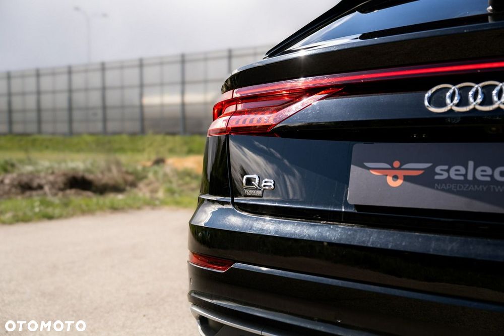 Audi Q8 50 TDI quattro tiptronic - 15