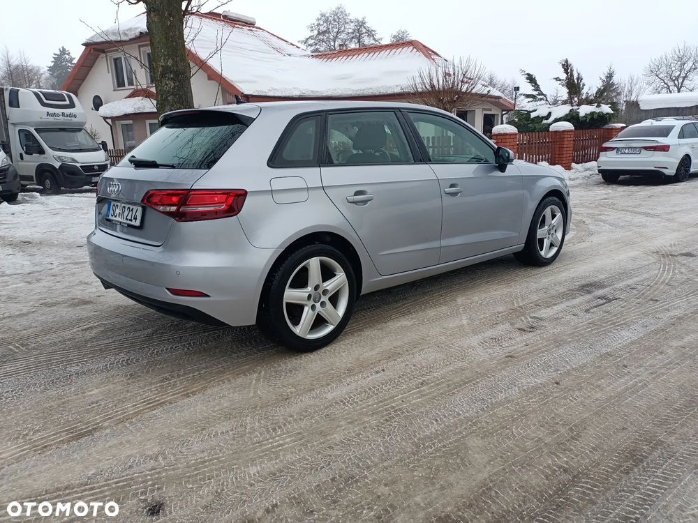 Audi A3 Sportback 35 TDI S tronic - 9