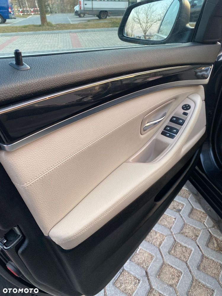 BMW Seria 5 - 23