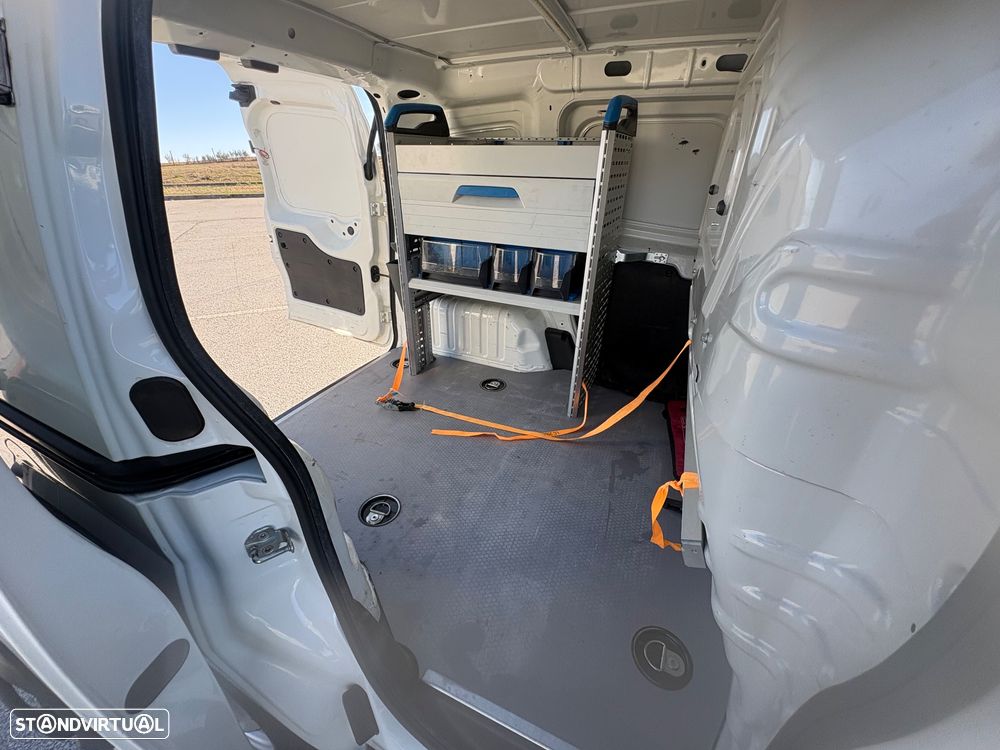 Fiat Fiorino 1.3 M-Jet SX - 16