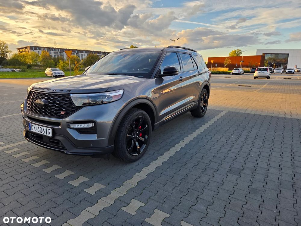 Ford Explorer - 10