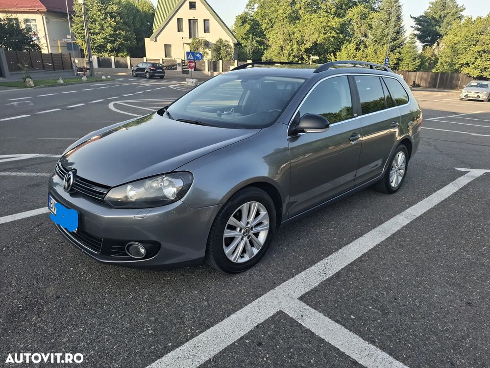 Volkswagen Golf - 2