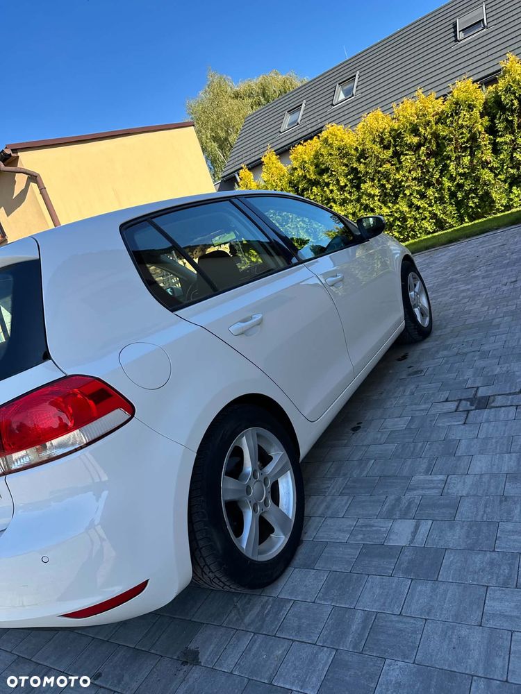 Volkswagen Golf - 13