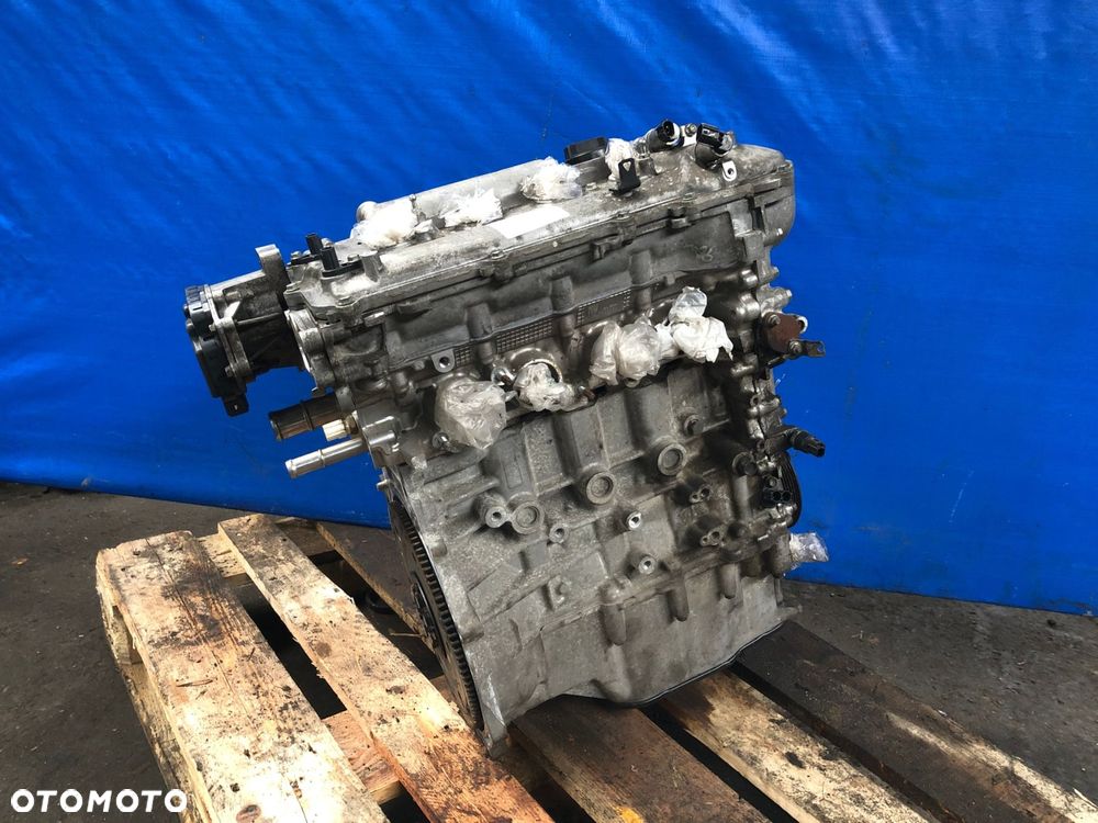 silnik toyota verso avensis auris 1.8 vvti 09-18r 2zr-t22u - 1