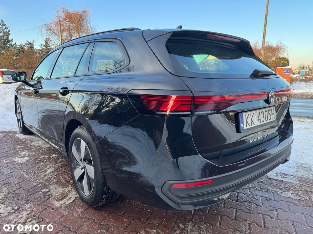 Volkswagen Passat - 15