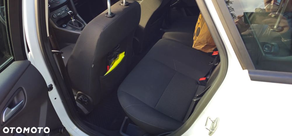 Ford Focus 1.5 TDCi Trend Sport - 18