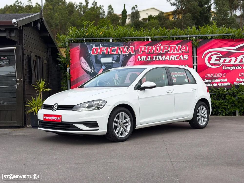 VW Golf 1.6 TDI Confortline - 5