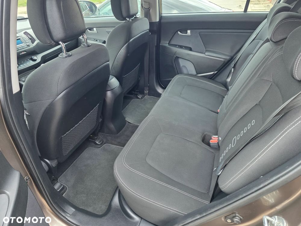 Kia Sportage 1.7 CRDI 2WD Attract - 30