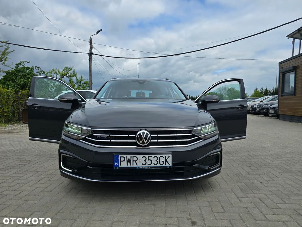 Volkswagen Passat Variant - 22