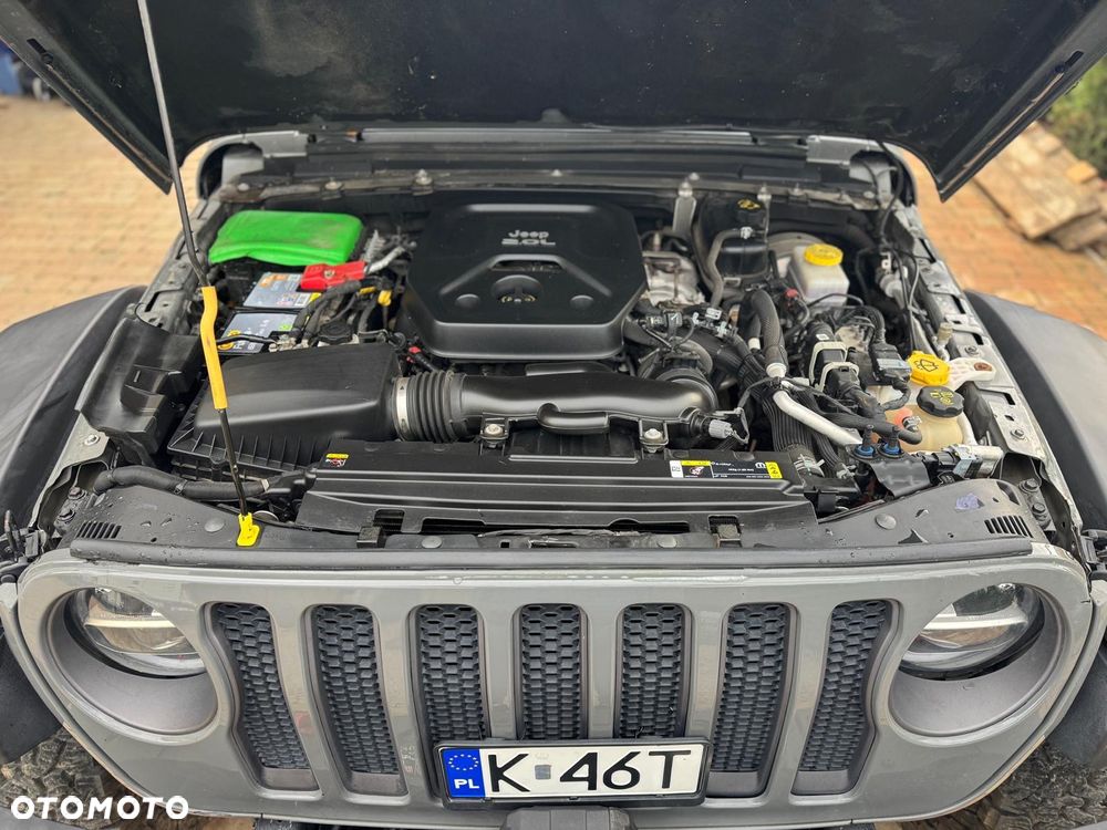 Jeep Wrangler - 5