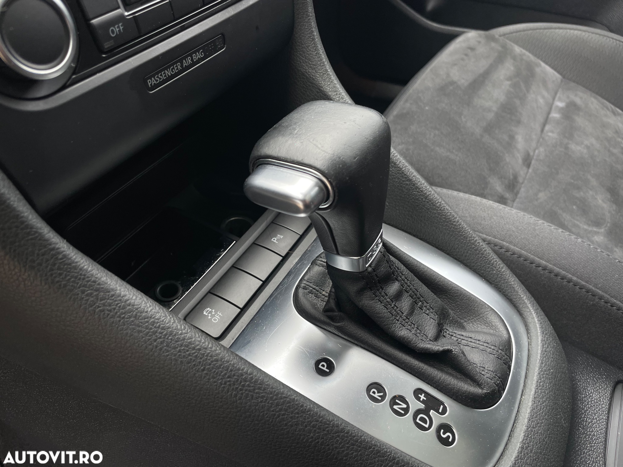 Volkswagen Golf - 18