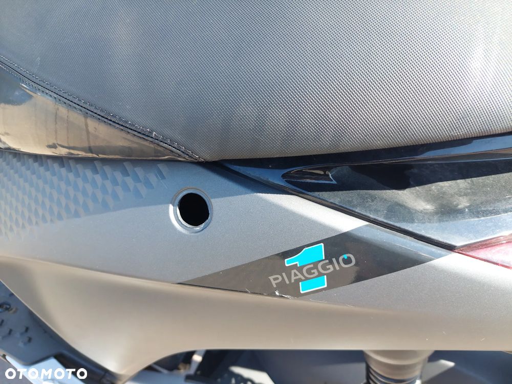 Piaggio Inny - 12